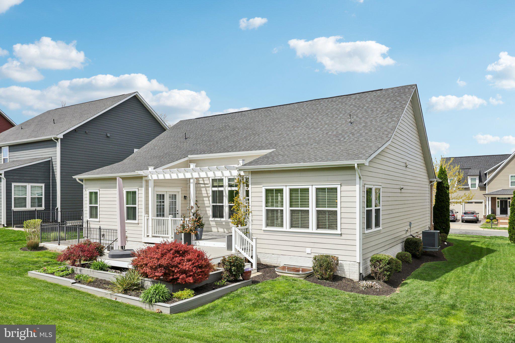 POTOMAC SHORES - Residential