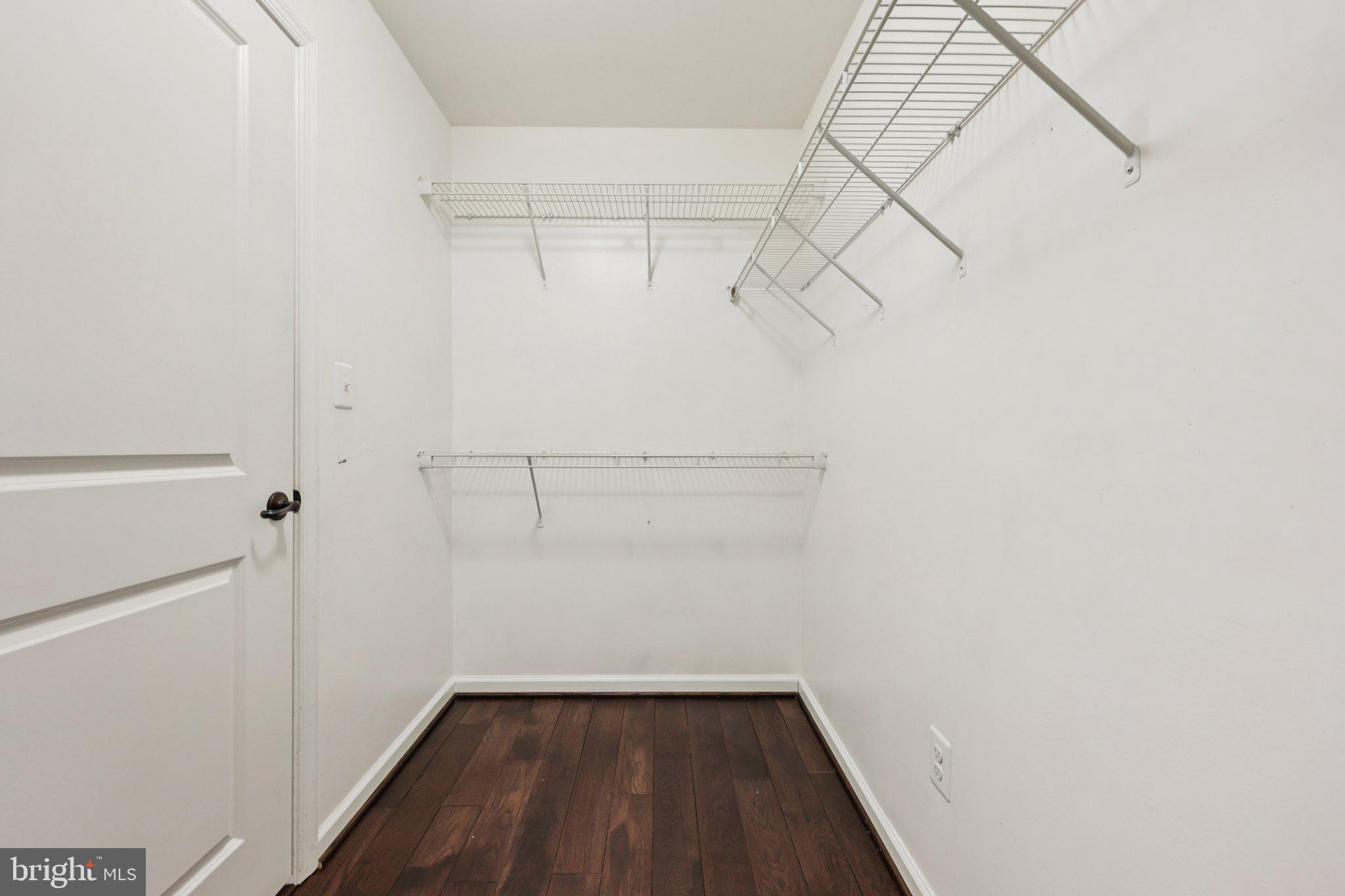 POTOMAC SHORES - Residential