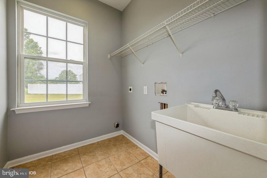 SHADOW HILLS - Residential