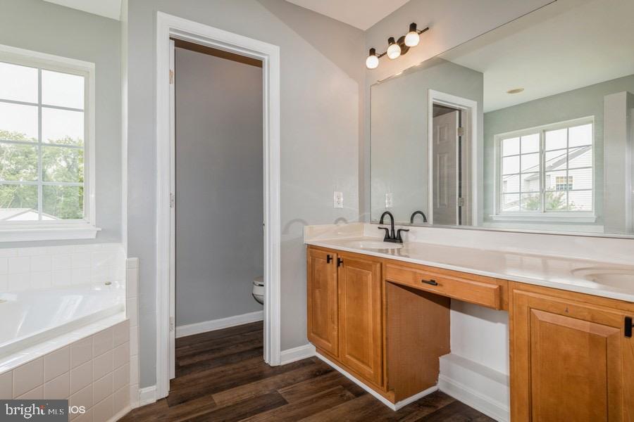 SHADOW HILLS - Residential