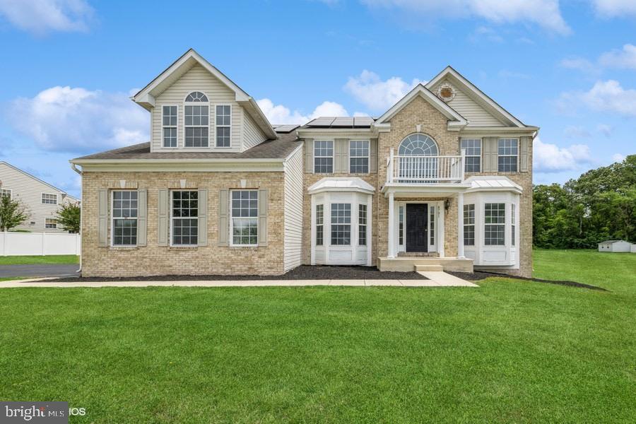 SHADOW HILLS - Residential