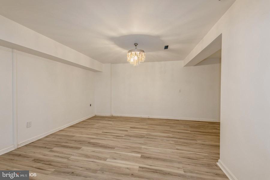 SHADOW HILLS - Residential