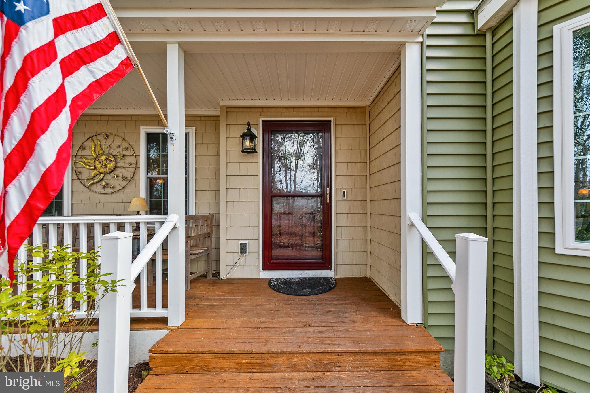 9 COLUMBIA AVENUE