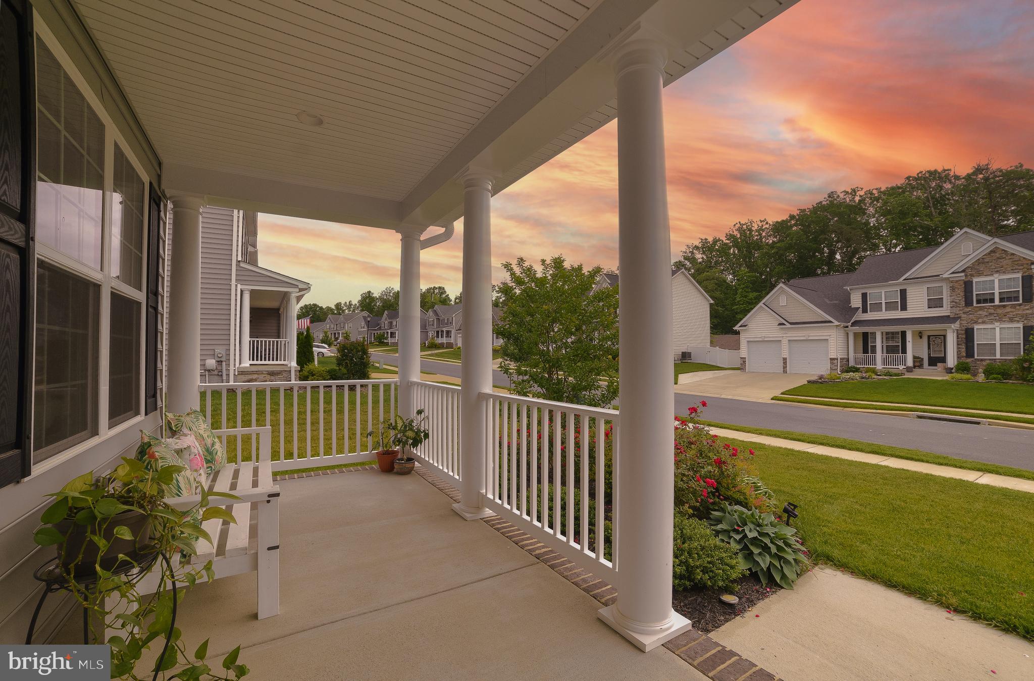 TWIN PONDS - Residential