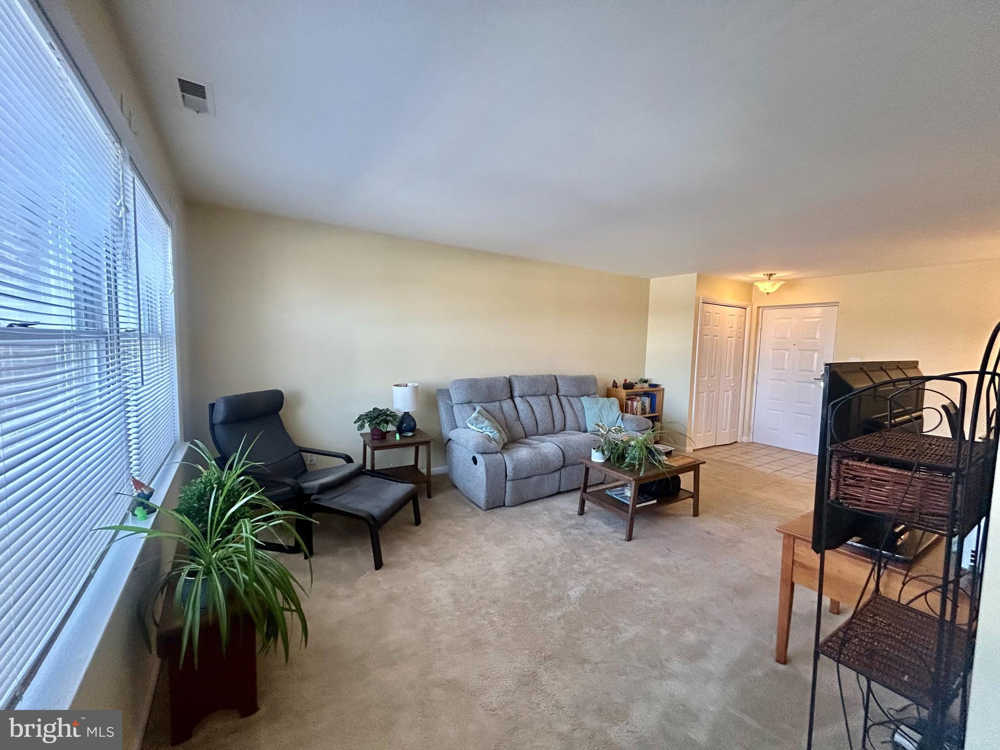 GLADE TOWN - Residential