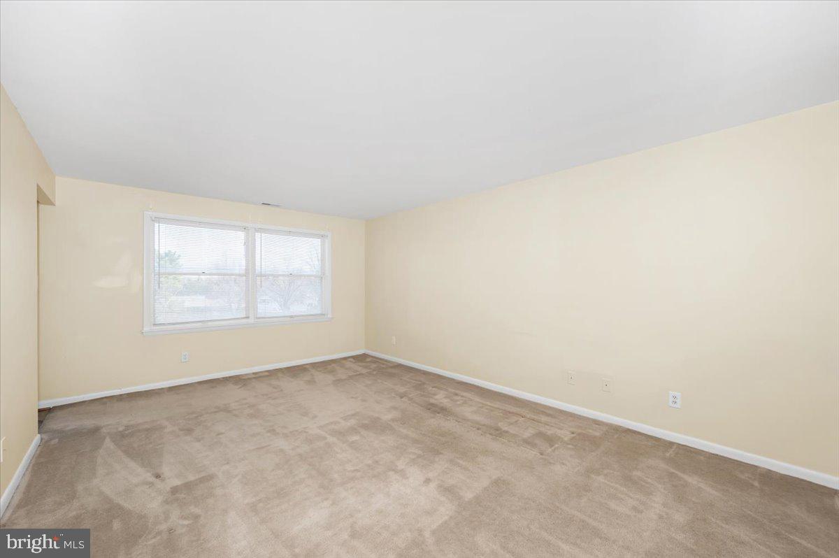 GLADE TOWN - Residential