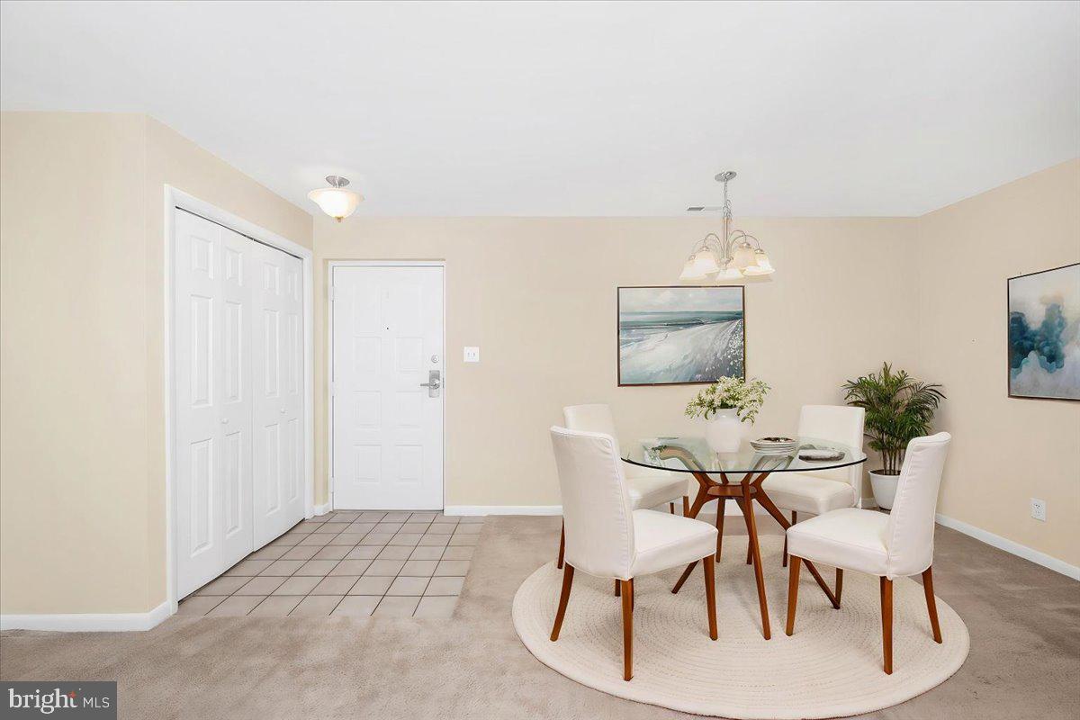 GLADE TOWN - Residential