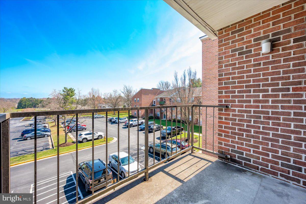 GLADE TOWN - Residential