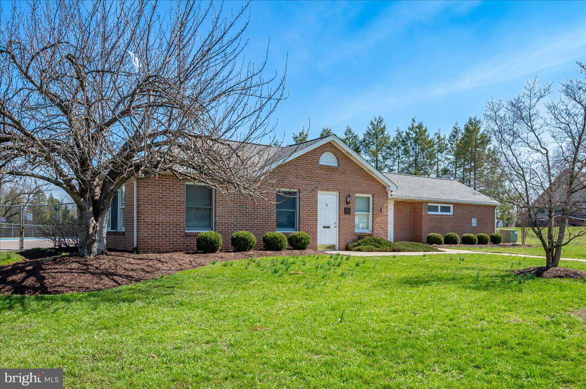 GLADE TOWN - Residential