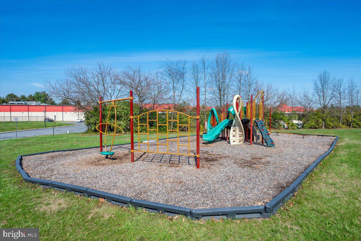 GLADE TOWN - Residential