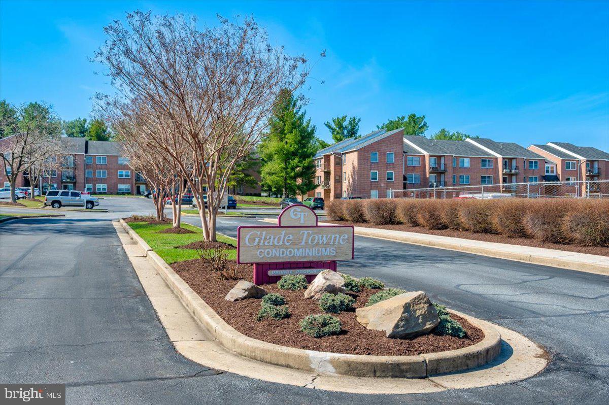 GLADE TOWN - Residential