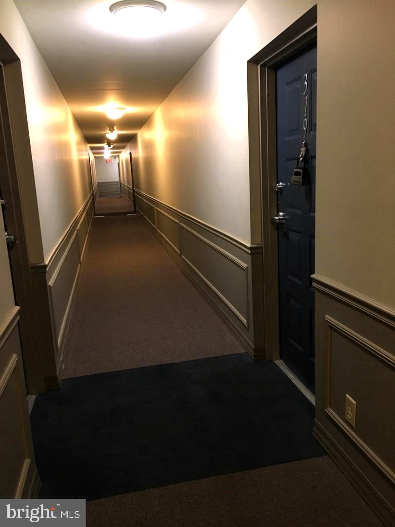 GLADE TOWN - Residential