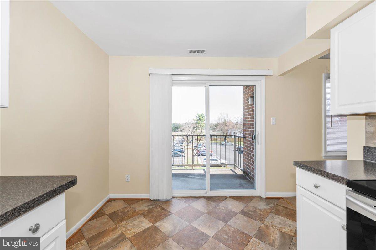 GLADE TOWN - Residential