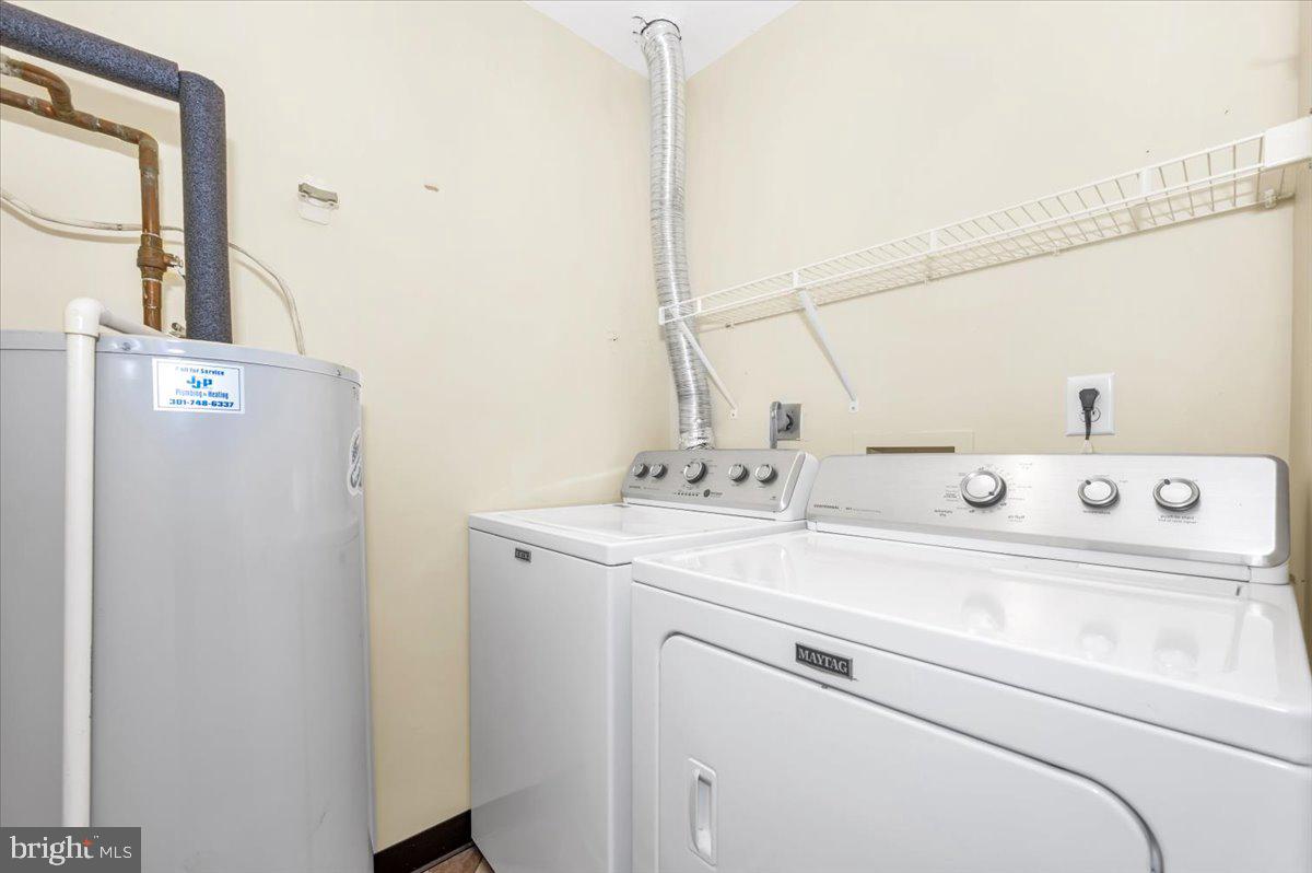 GLADE TOWN - Residential