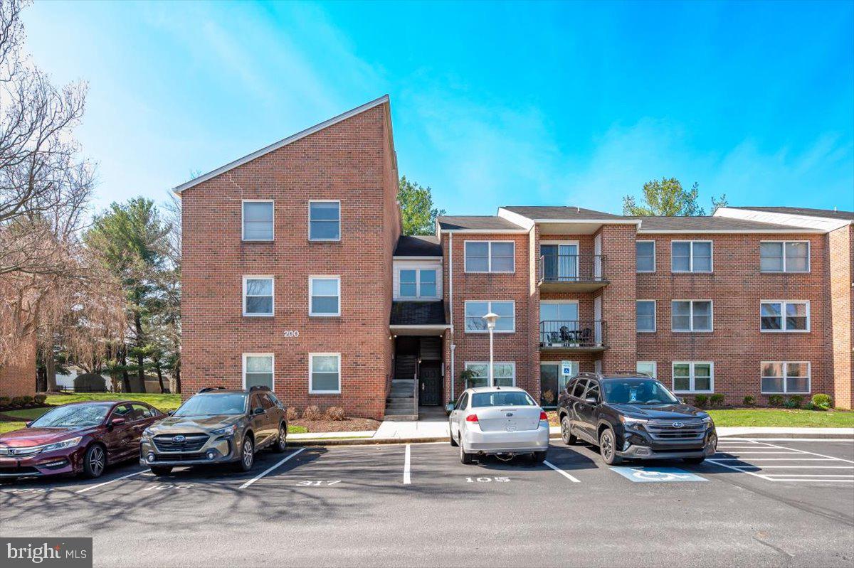 GLADE TOWN - Residential