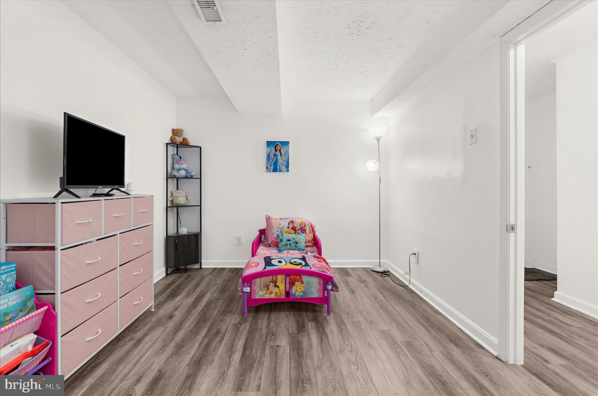 LYNNBROOK SUB - Residential