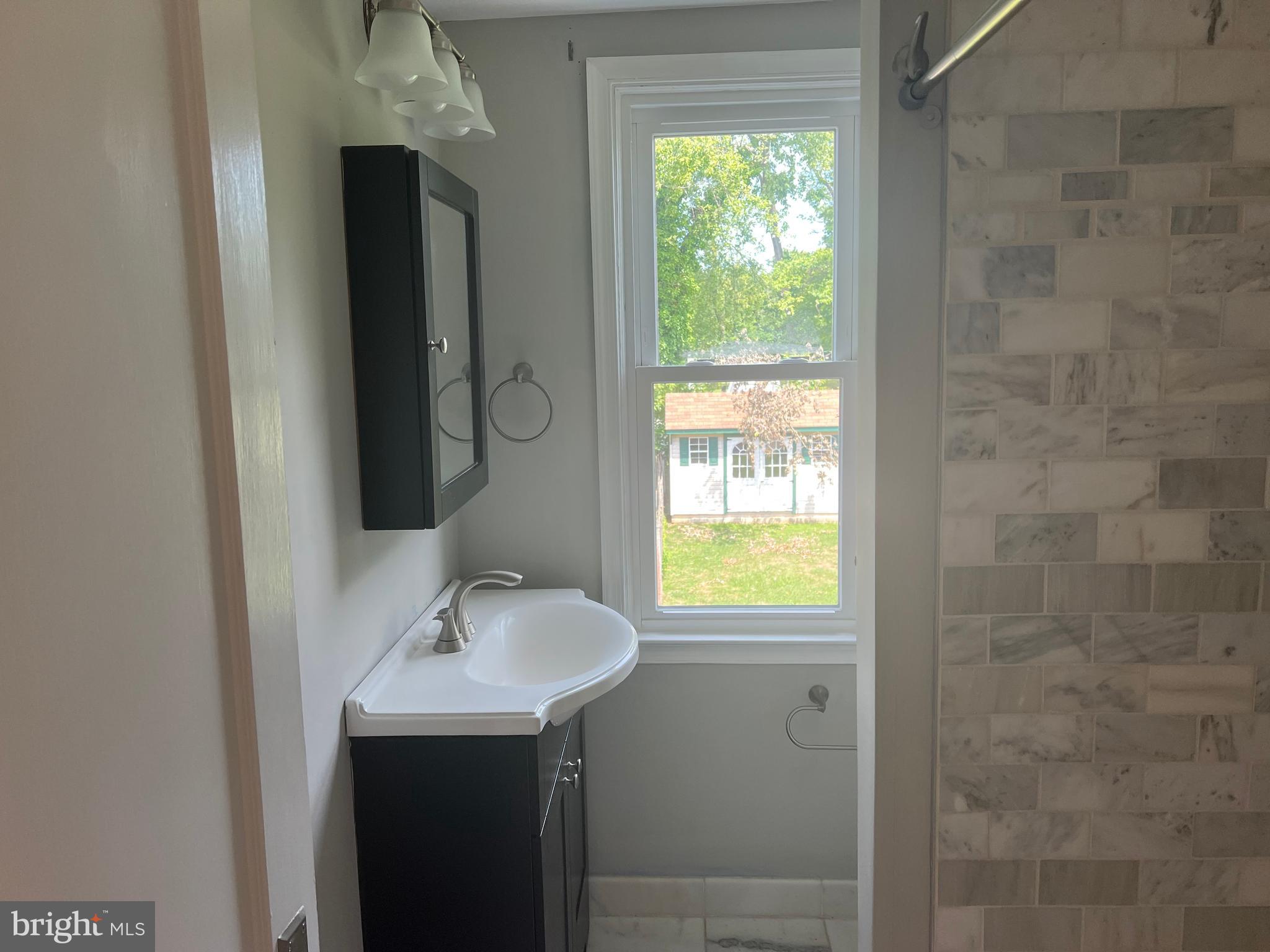 SHELDRAKE TRACT - Residential Lease