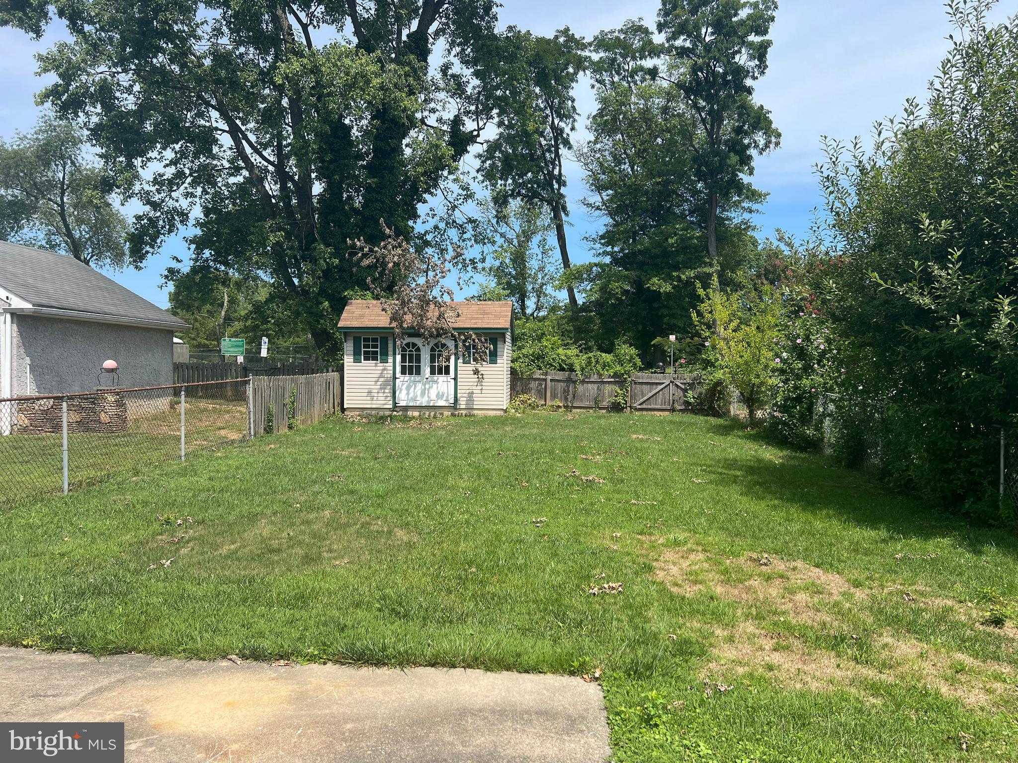 SHELDRAKE TRACT - Residential Lease