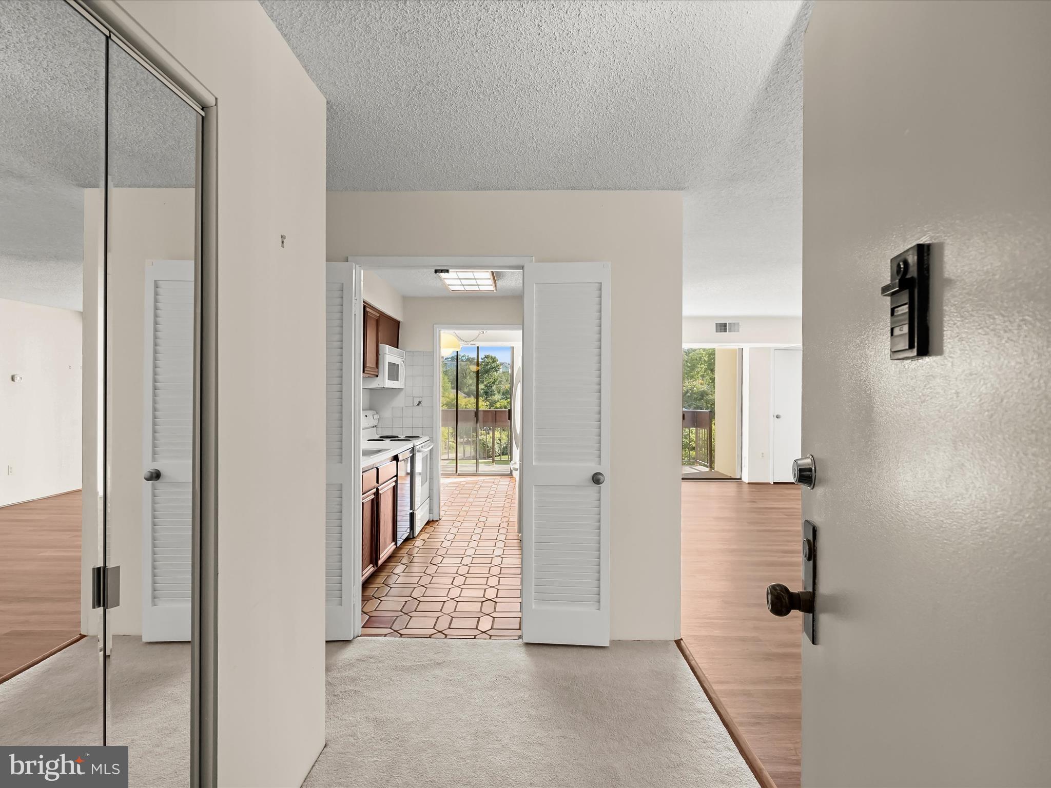 5300 HOLMES RUN PARKWAY 402