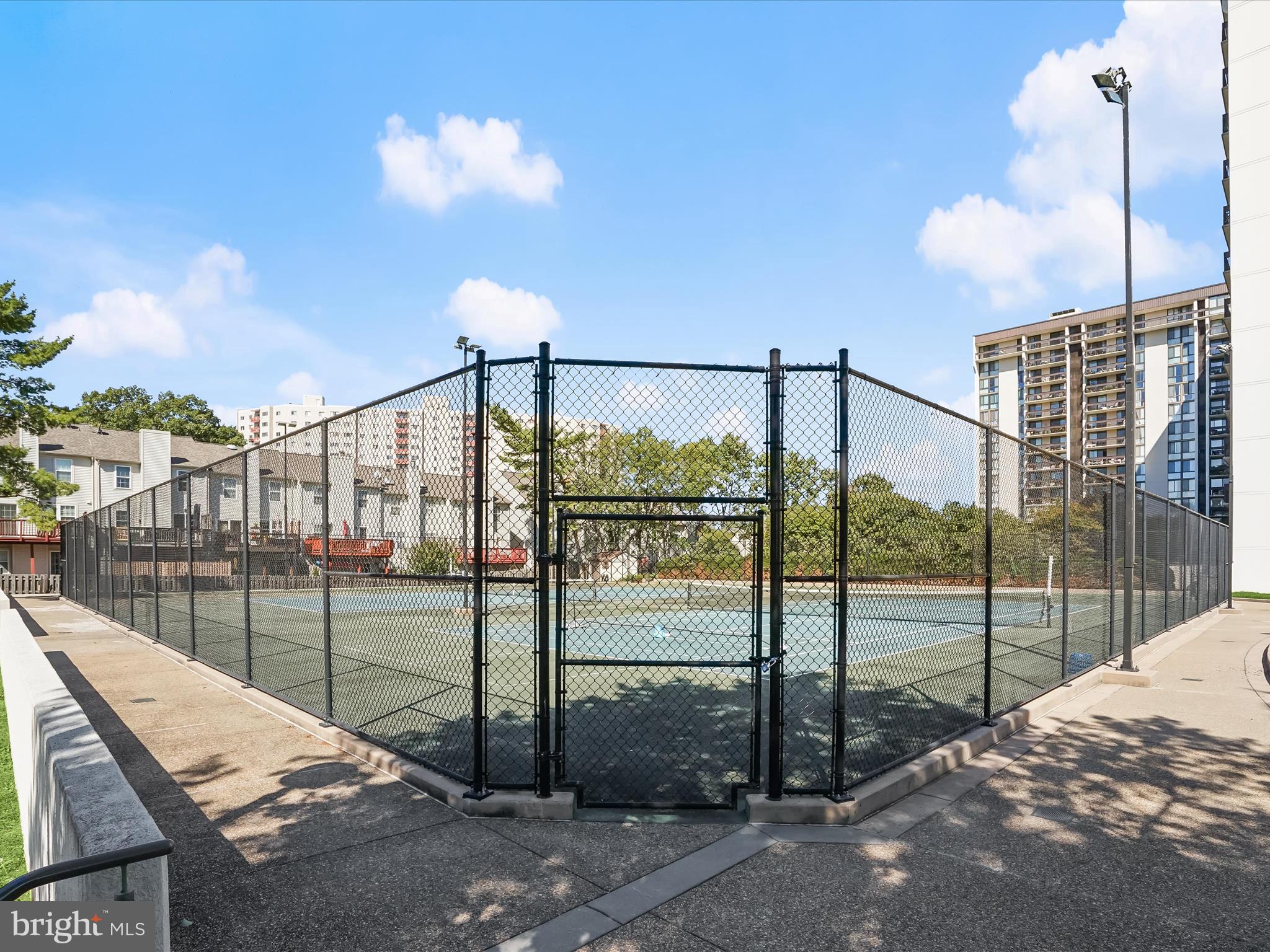 GREENHOUSE - Residential