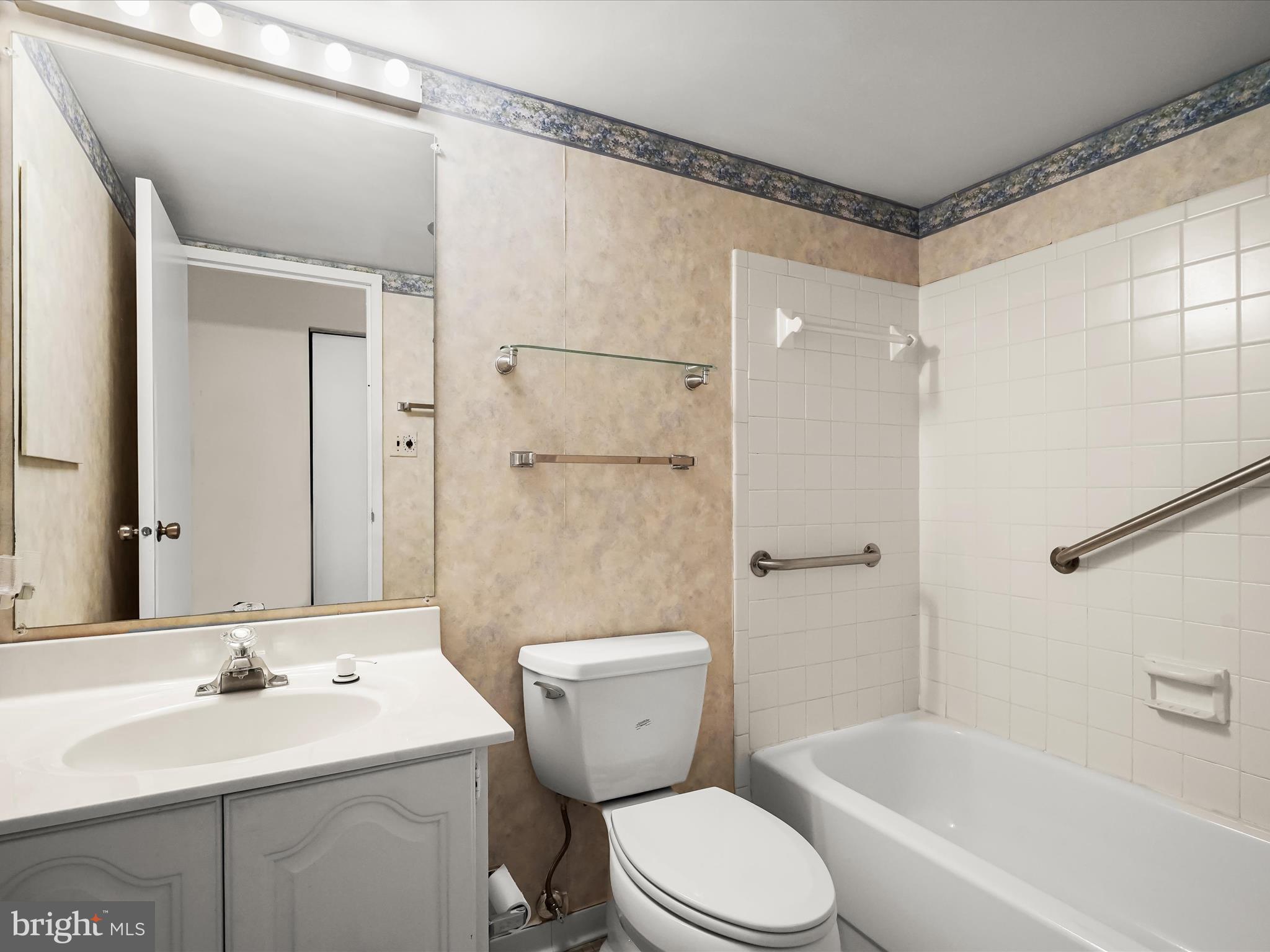 GREENHOUSE - Residential