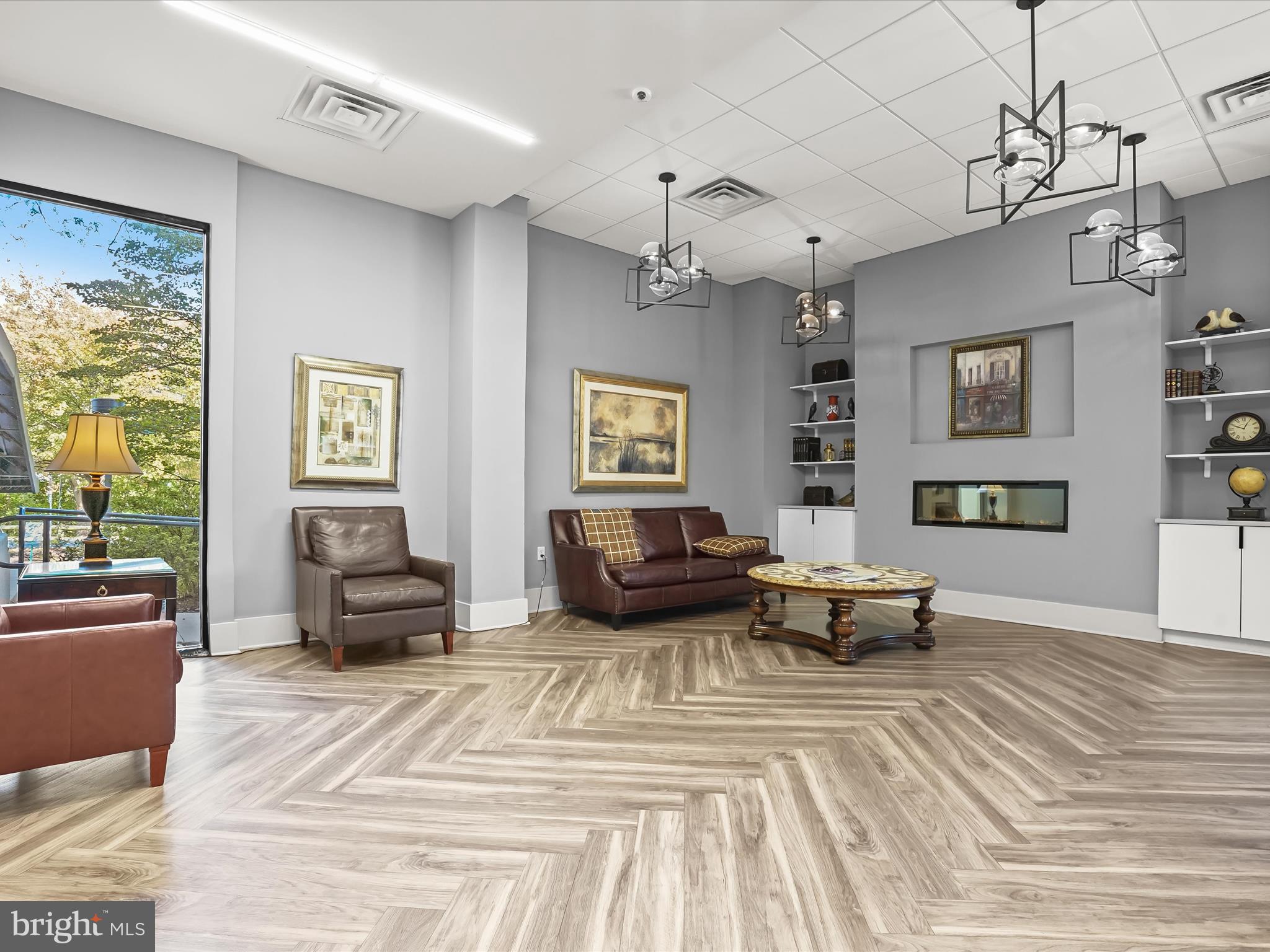 GREENHOUSE - Residential