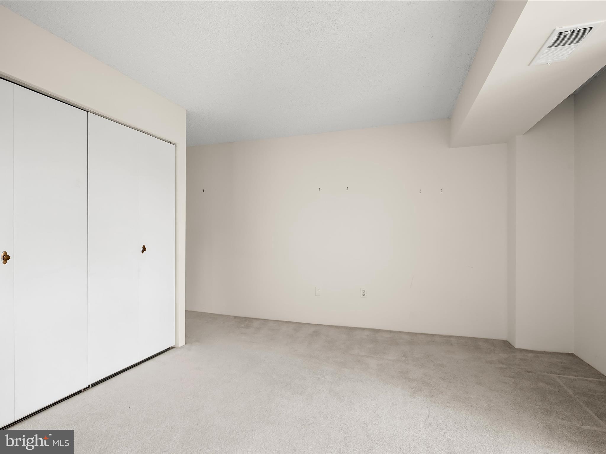 GREENHOUSE - Residential