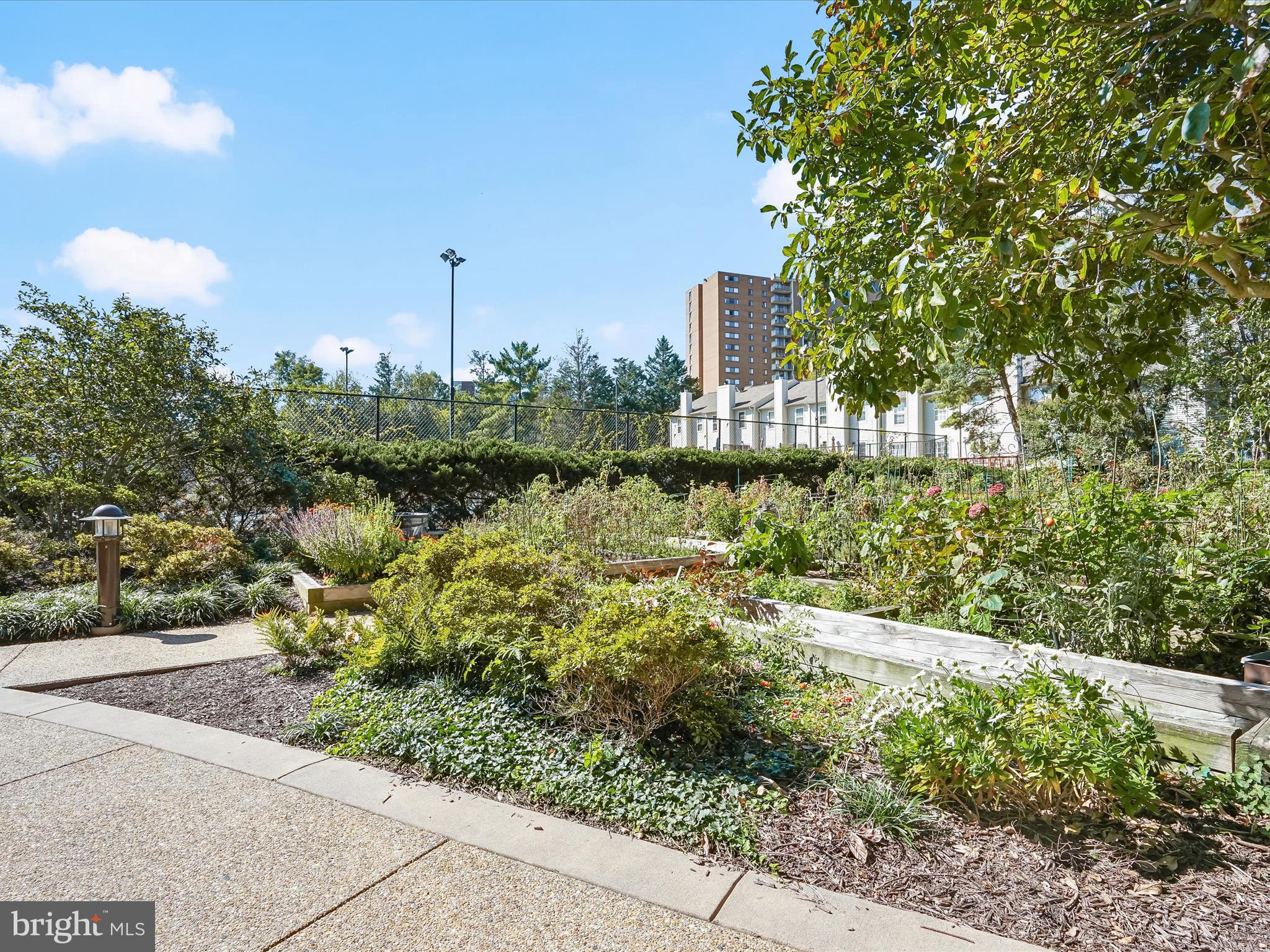 GREENHOUSE - Residential