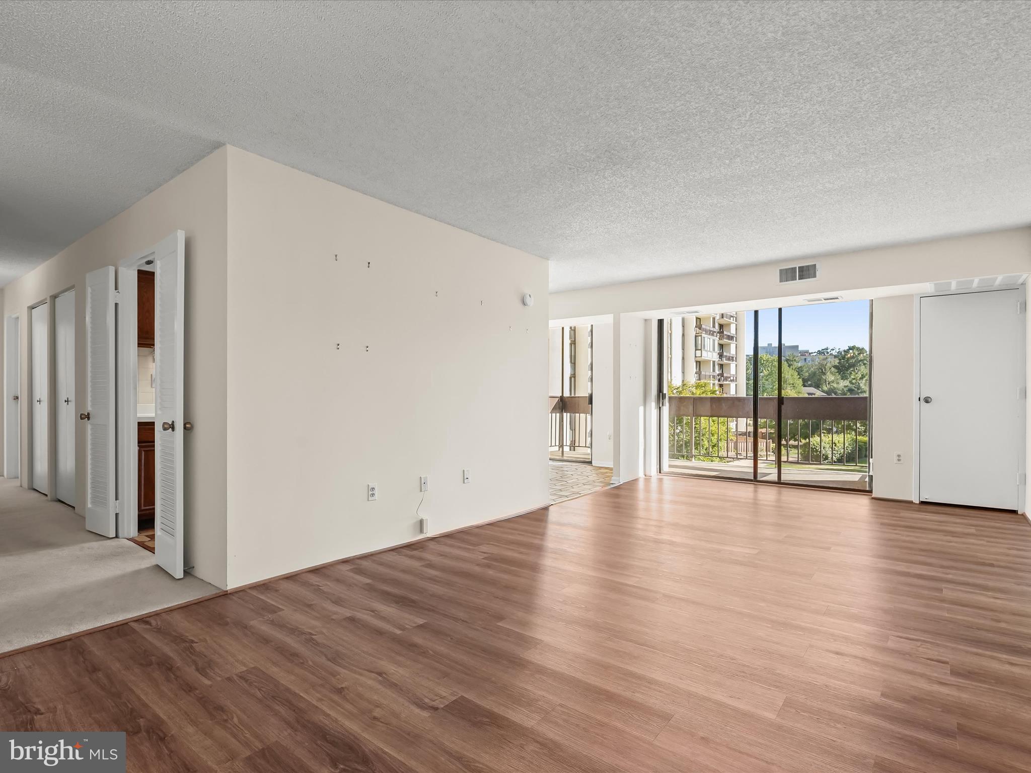 GREENHOUSE - Residential