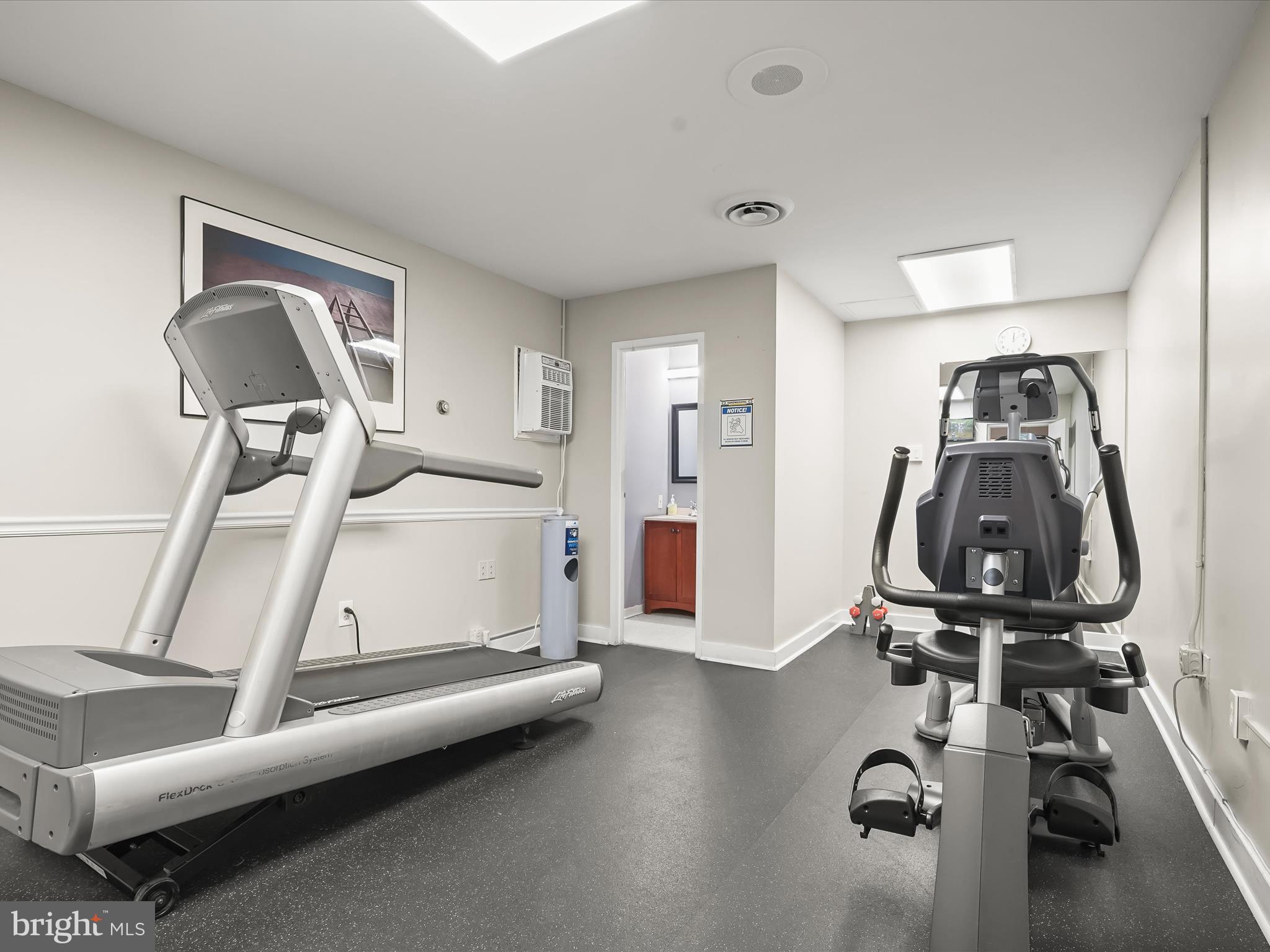 GREENHOUSE - Residential