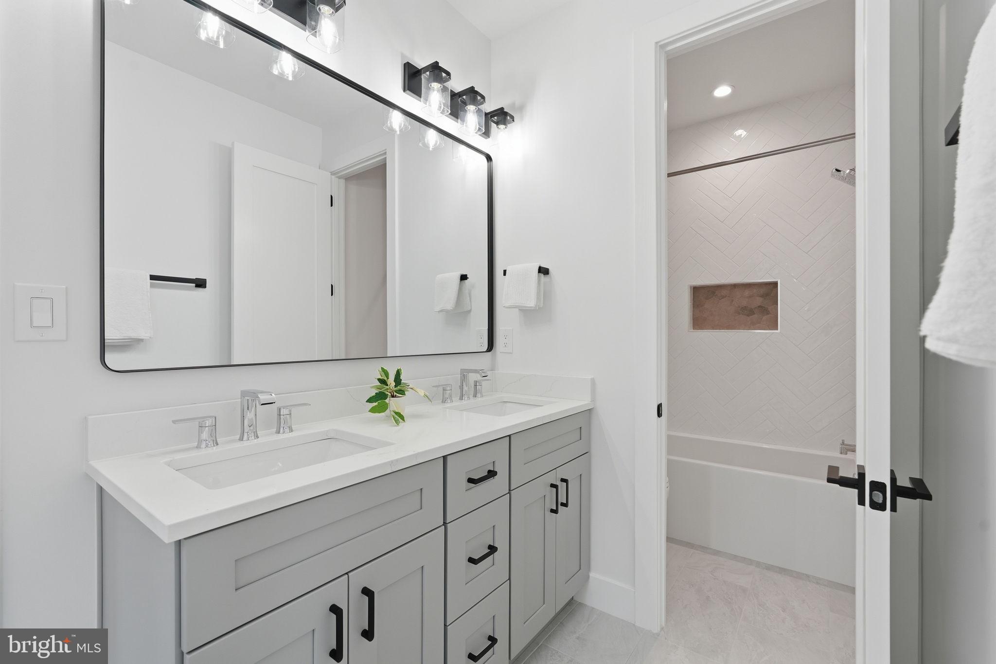 MARTINS ADDITION - Residential
