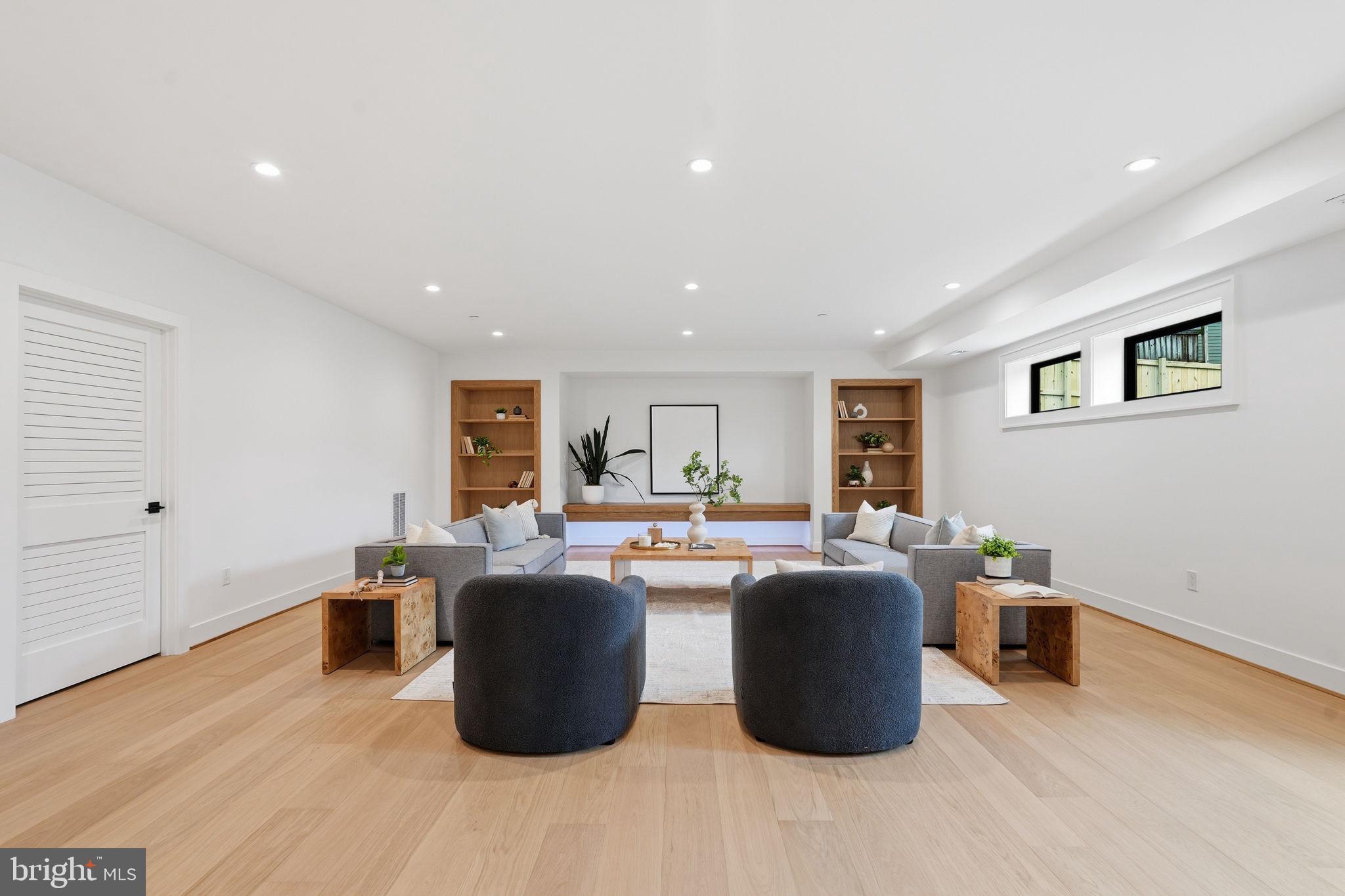 MARTINS ADDITION - Residential