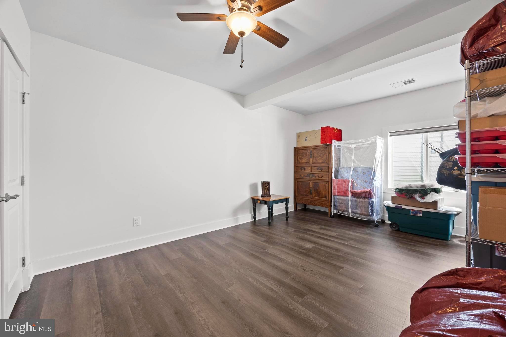 POTOMAC SHORES - Residential