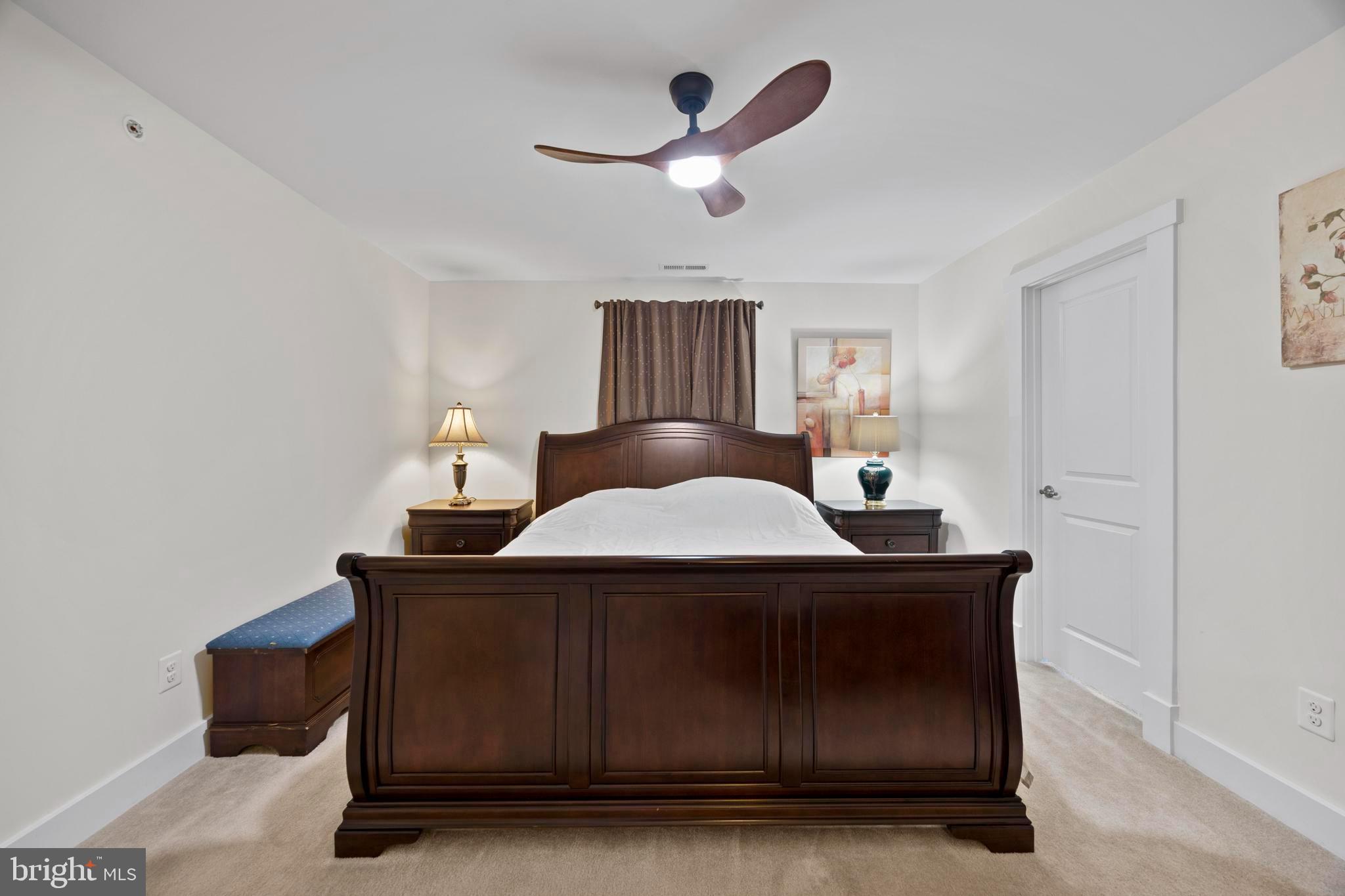 POTOMAC SHORES - Residential