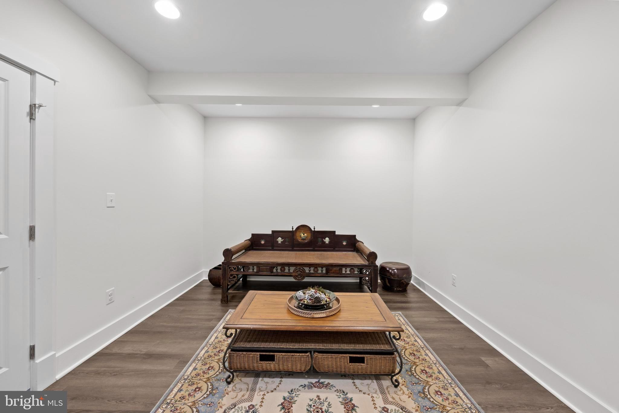 POTOMAC SHORES - Residential
