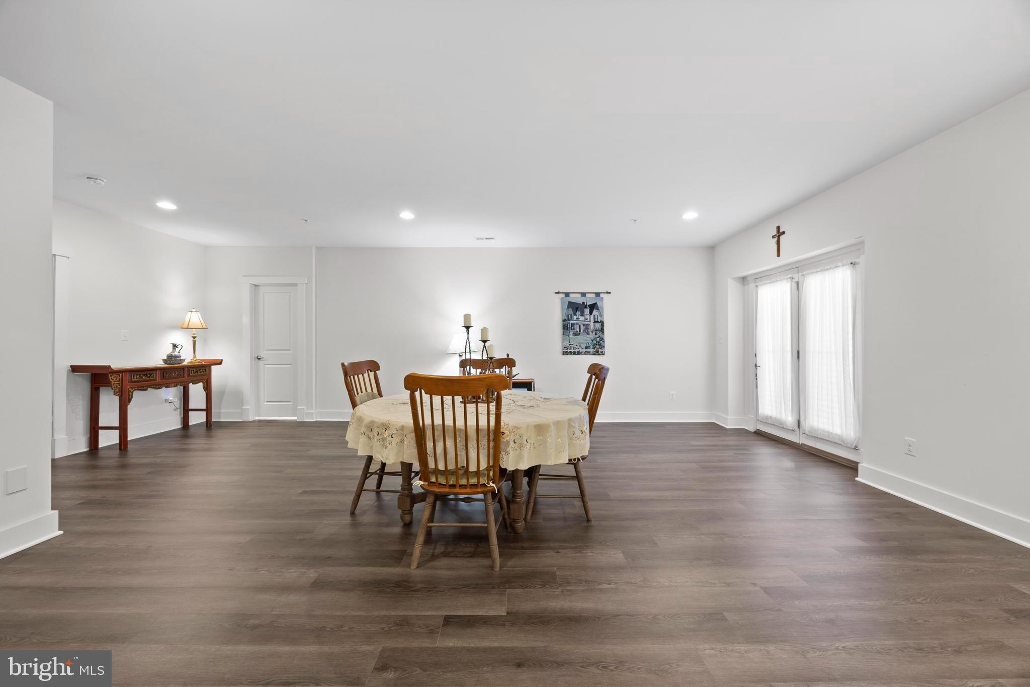 POTOMAC SHORES - Residential