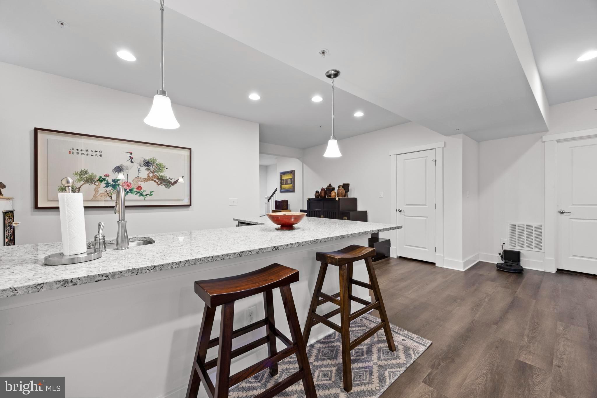POTOMAC SHORES - Residential