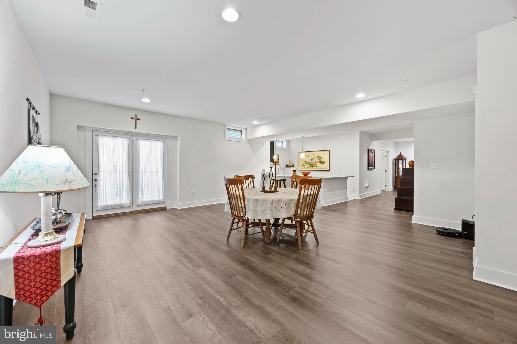 POTOMAC SHORES - Residential