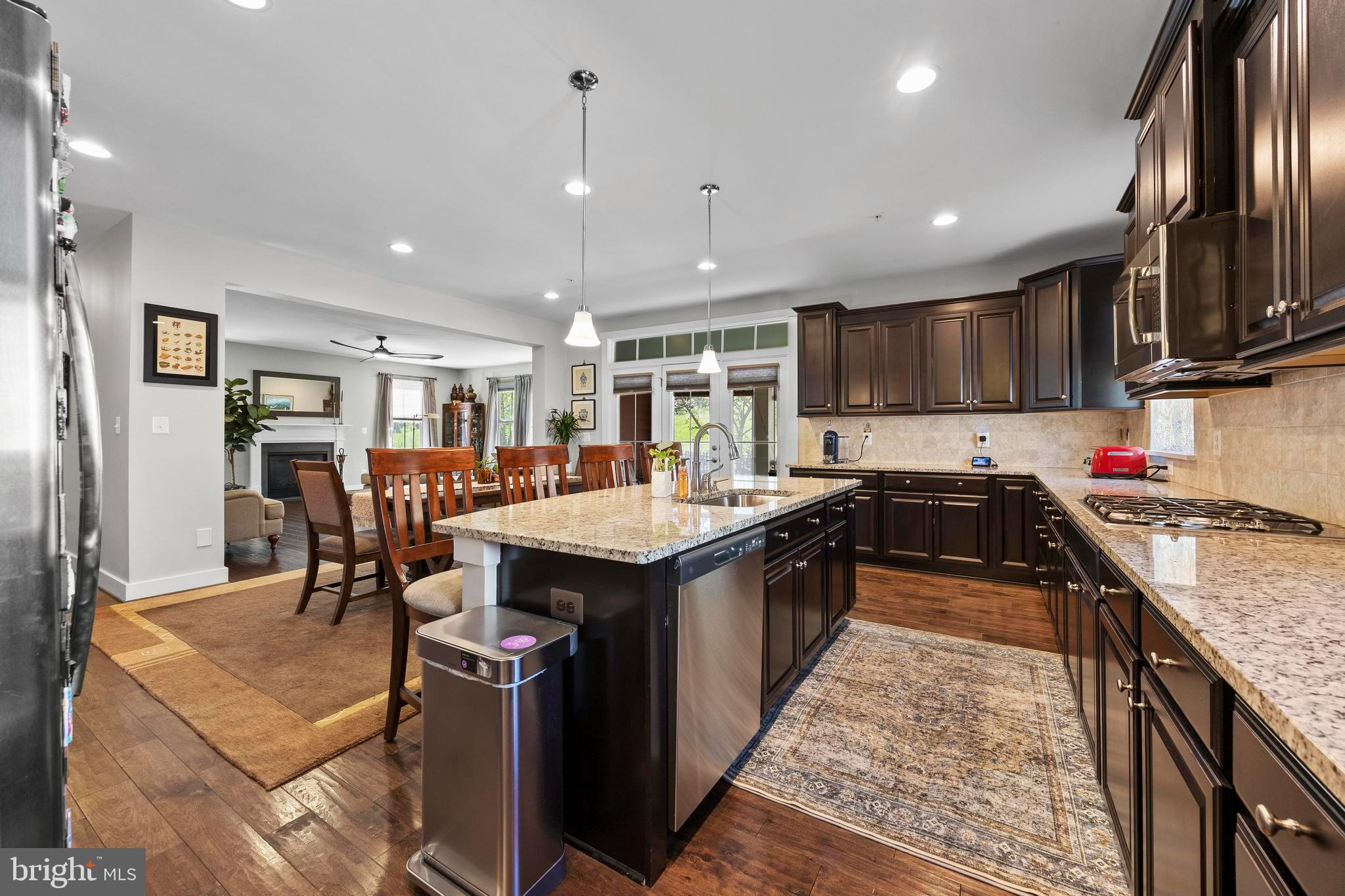 POTOMAC SHORES - Residential