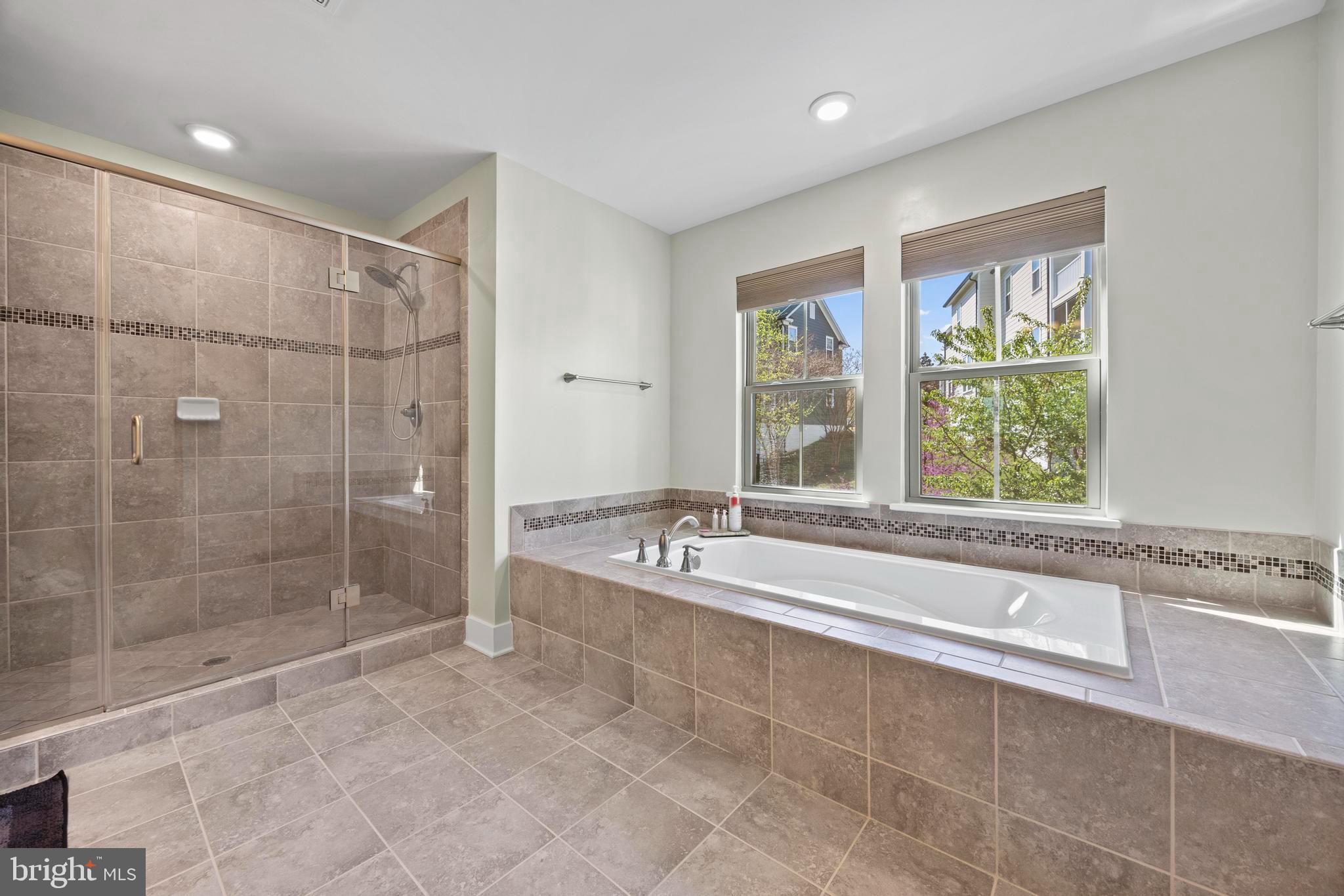POTOMAC SHORES - Residential