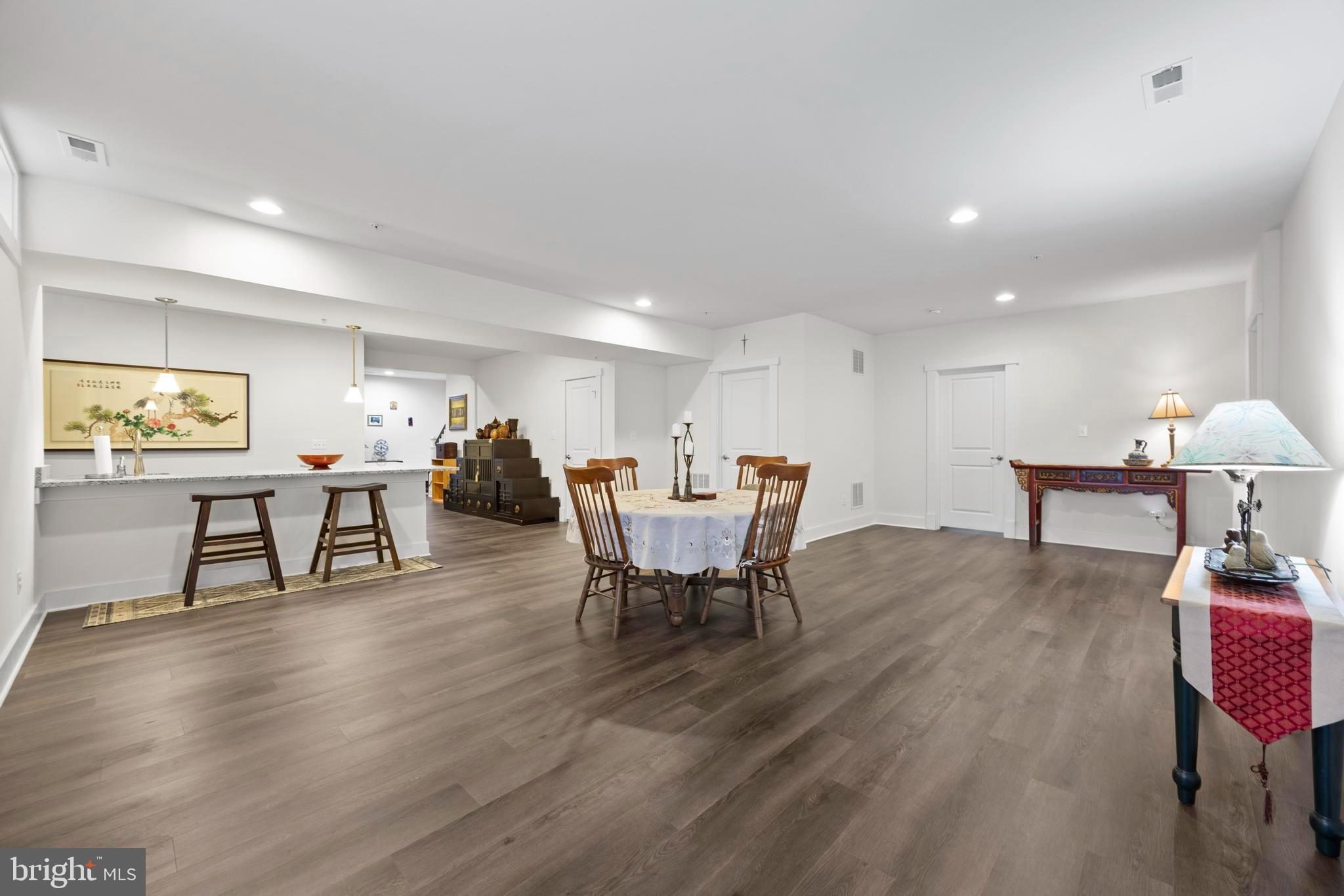 POTOMAC SHORES - Residential