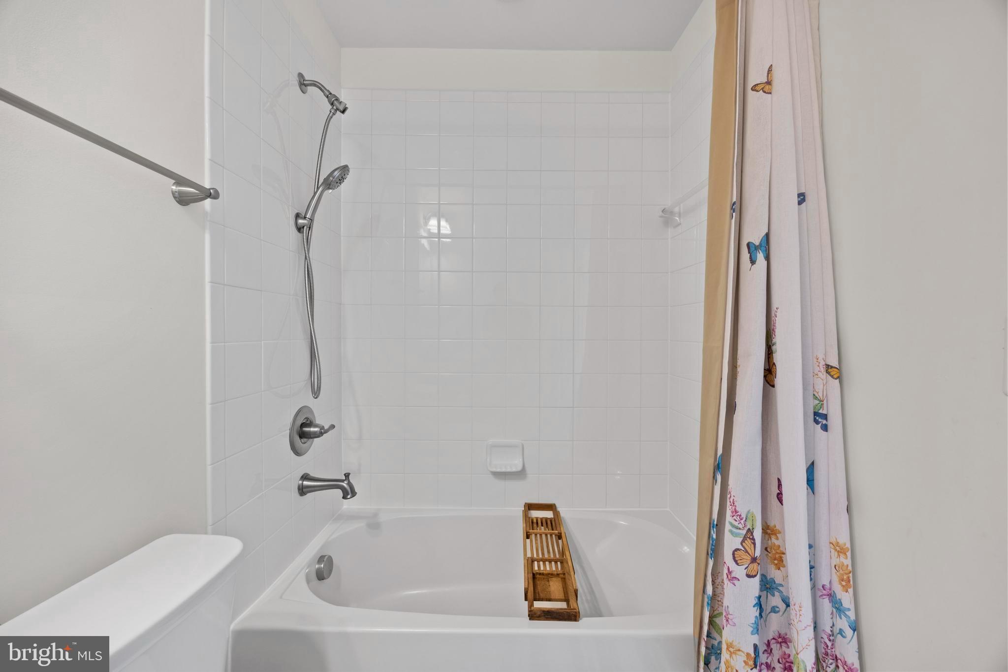 POTOMAC SHORES - Residential