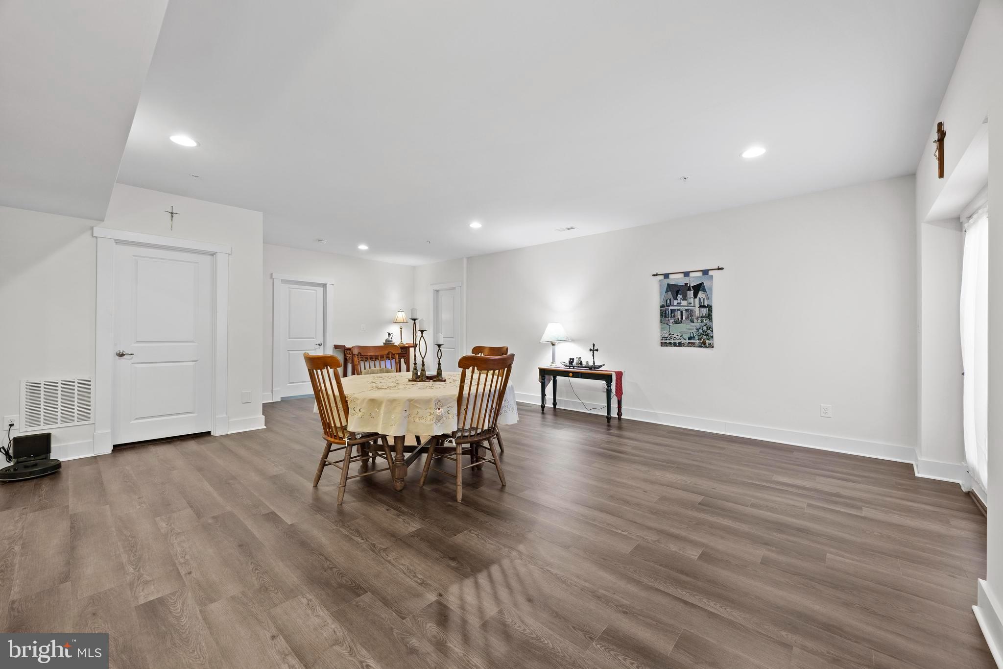 POTOMAC SHORES - Residential