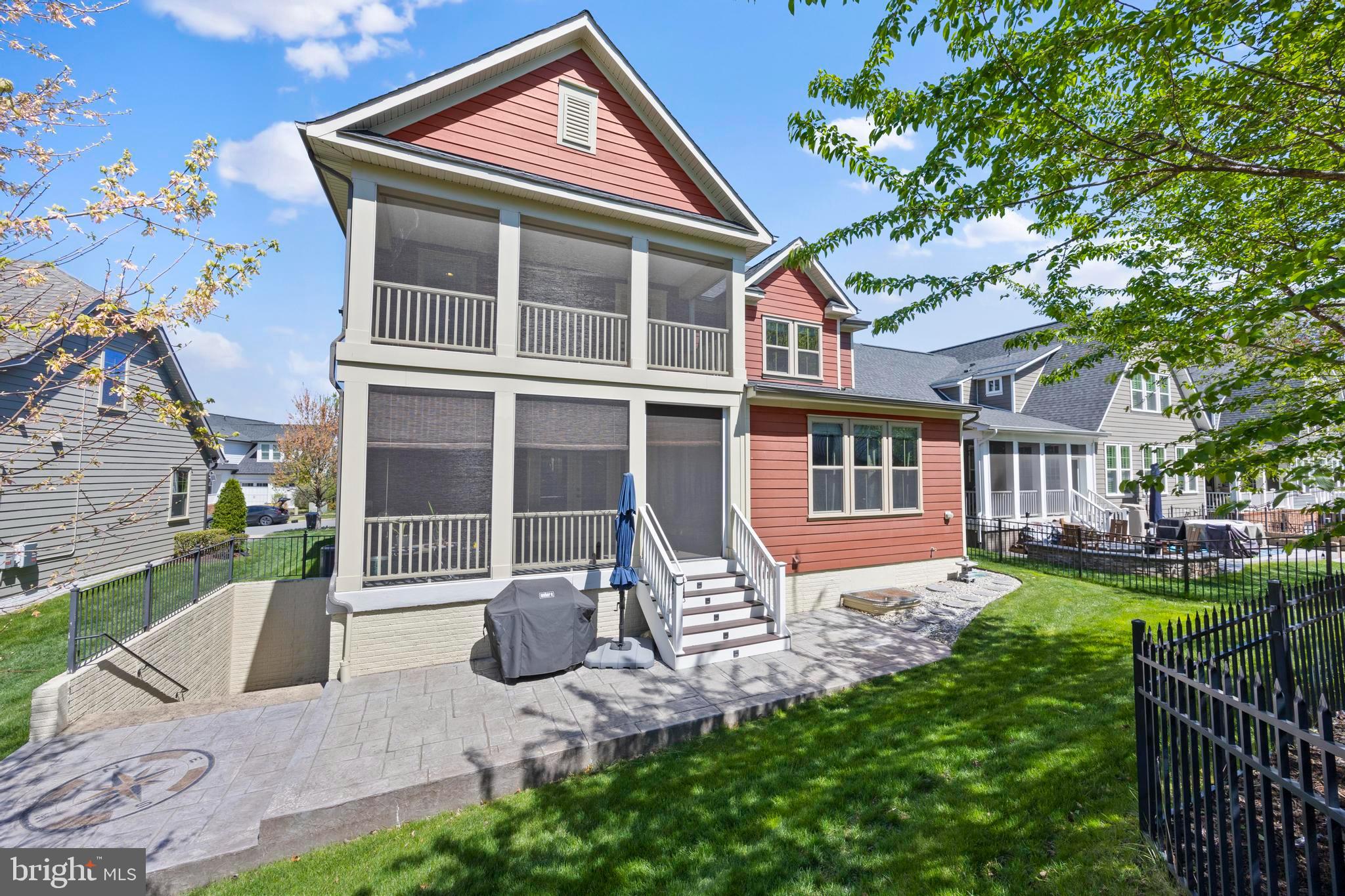 POTOMAC SHORES - Residential