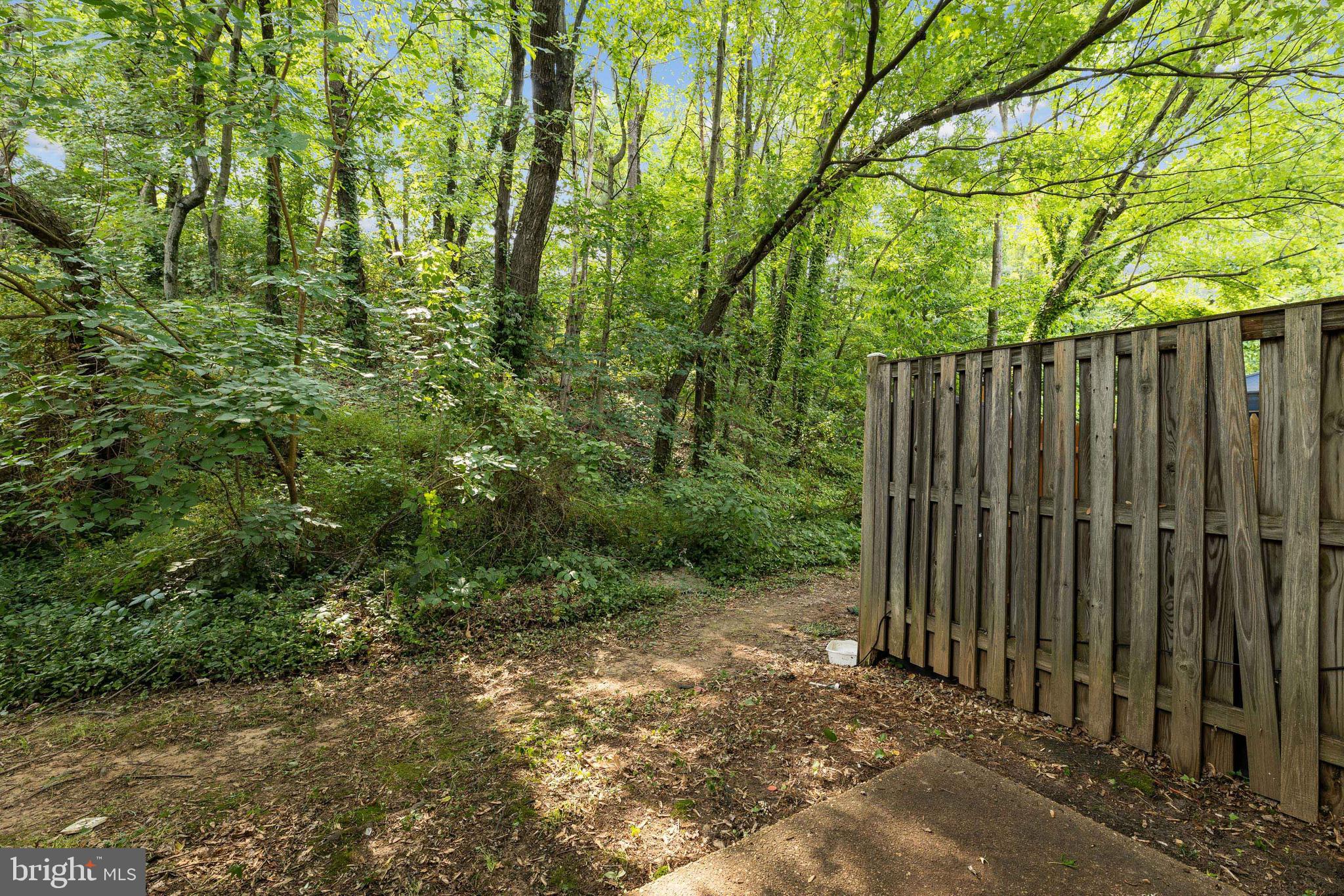 WINDMILL SQUARE - Residential