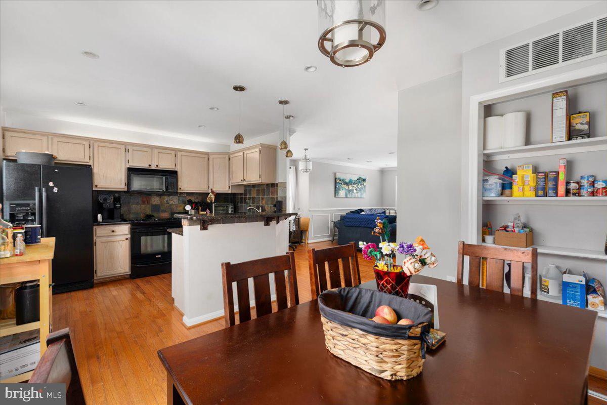 BRIDLEWOOD - Residential