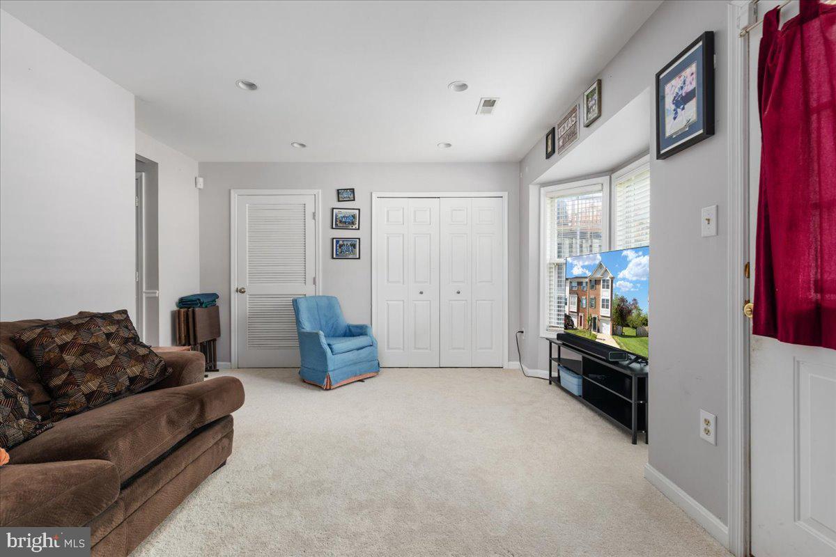 BRIDLEWOOD - Residential