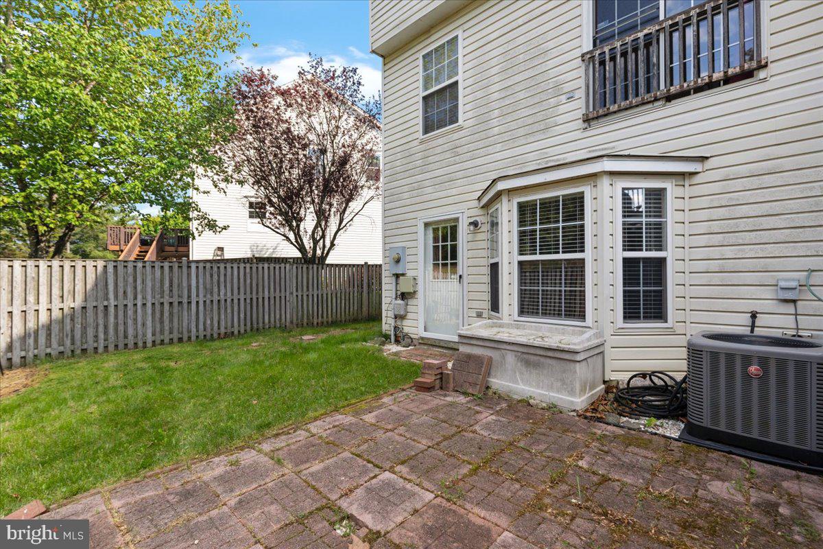 BRIDLEWOOD - Residential