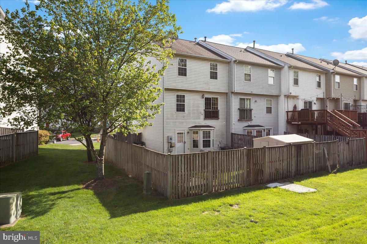 BRIDLEWOOD - Residential
