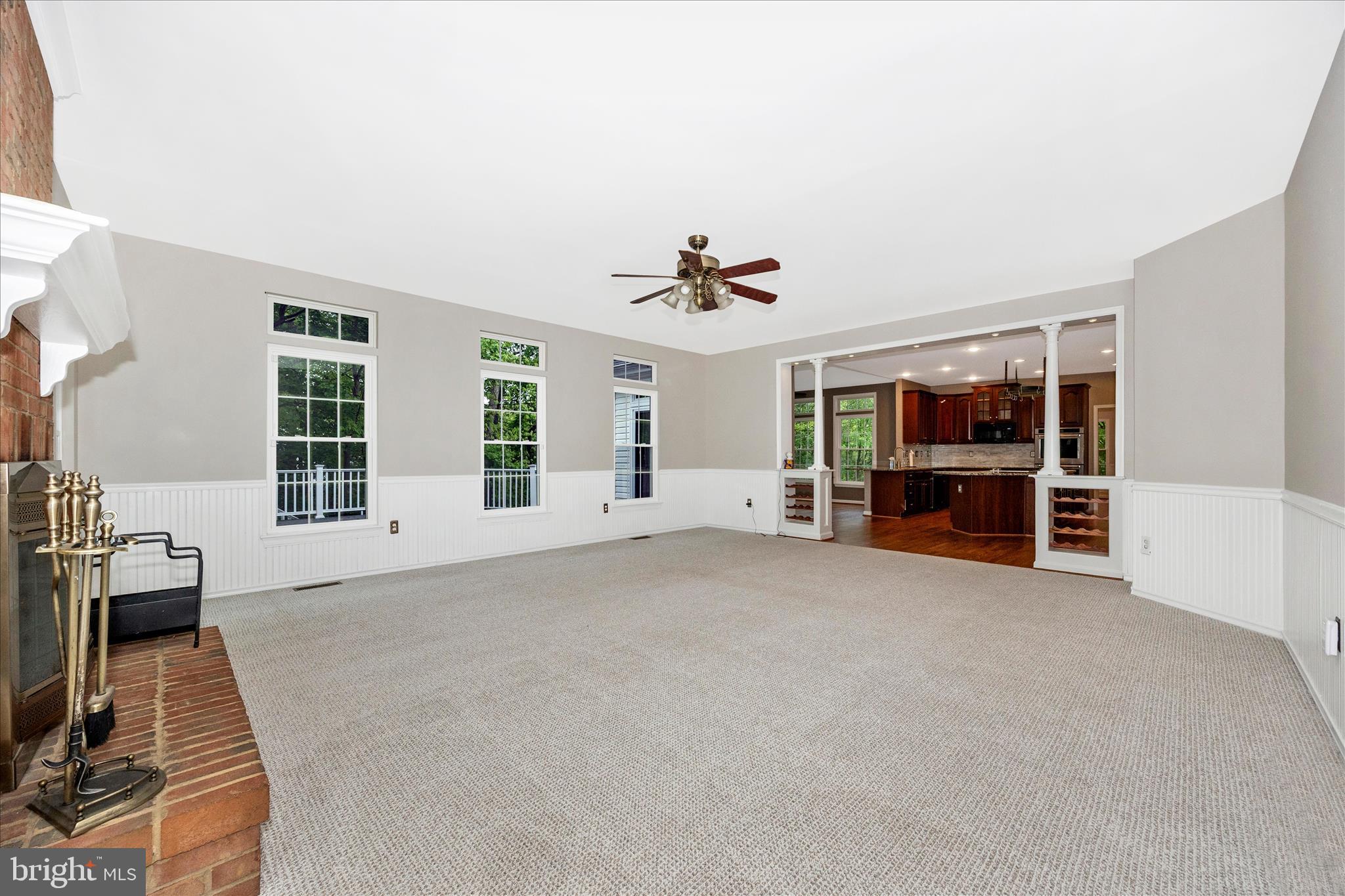 SPRING RIDGE - Residential